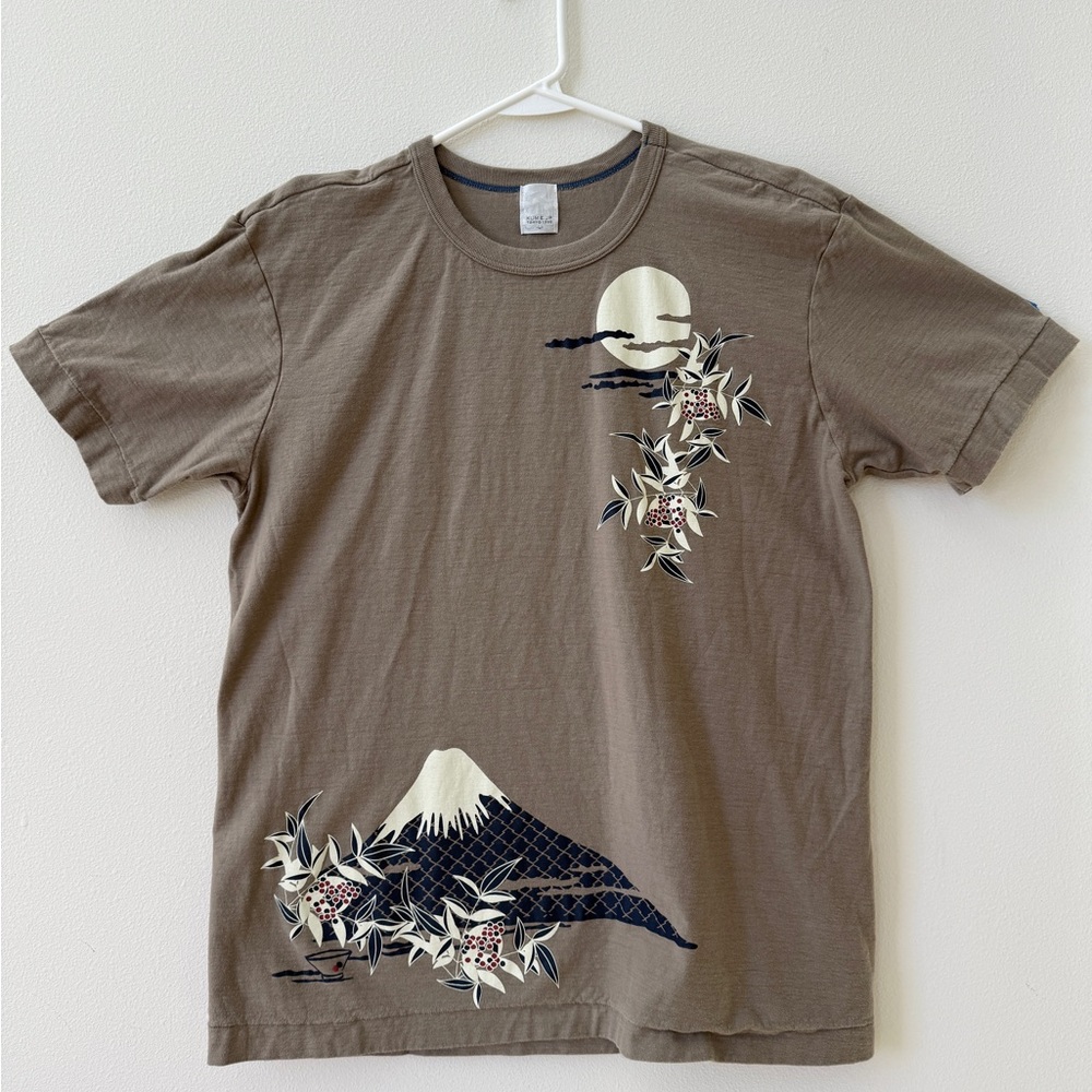 Japan Graphic T-Shirt, Gray Brown, Japan Large Size